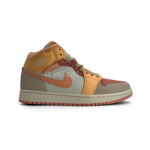 Унисекс кроссовки Nike Jordan 1 Mid Apricot Orange