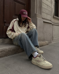 Balenciaga Hamptons Worn Out Low Beige &amp; Red