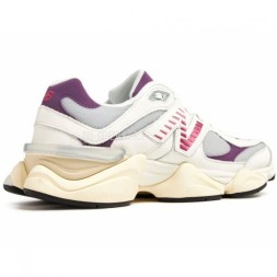 New Balance 9060 Magenta