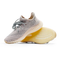 Adidas Yeezy Boost 350 Coral