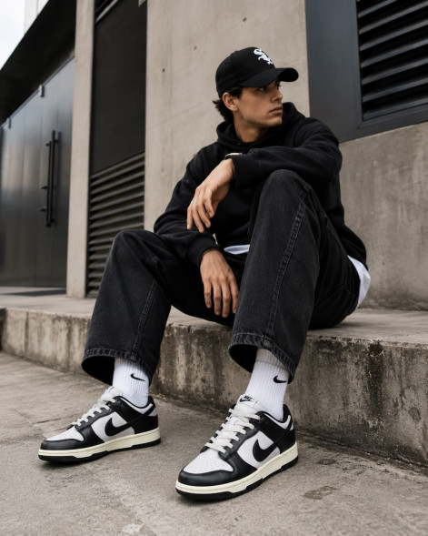 Унисекс кроссовки Nike Dunk Low Vintage Panda