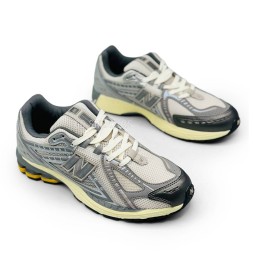 New Balance 1906R Grey/Cream