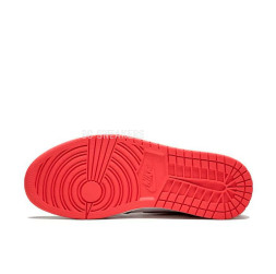 Nike Jordan 1 Retro High Track Red