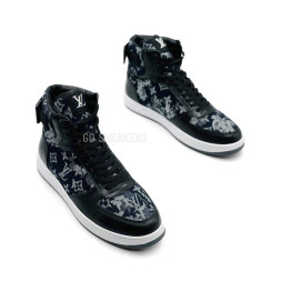 Louis Vuitton Rivoli Black