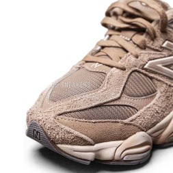 New Balance 9060 Mushroom