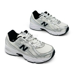 New Balance 740 Triple White