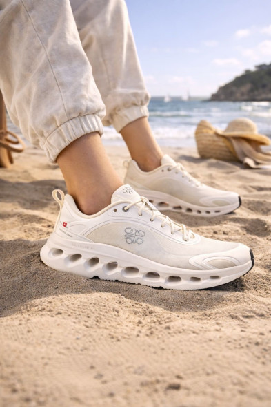 Унисекс кроссовки On Running Cloudtilt White/Light Grey