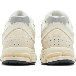 New Balance 2002R Calm Taupe
